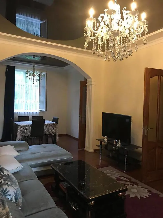 באטומי Lela'S Guest House